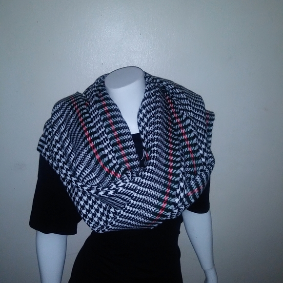 Janie Besner Scarf - Picture 1 of 7